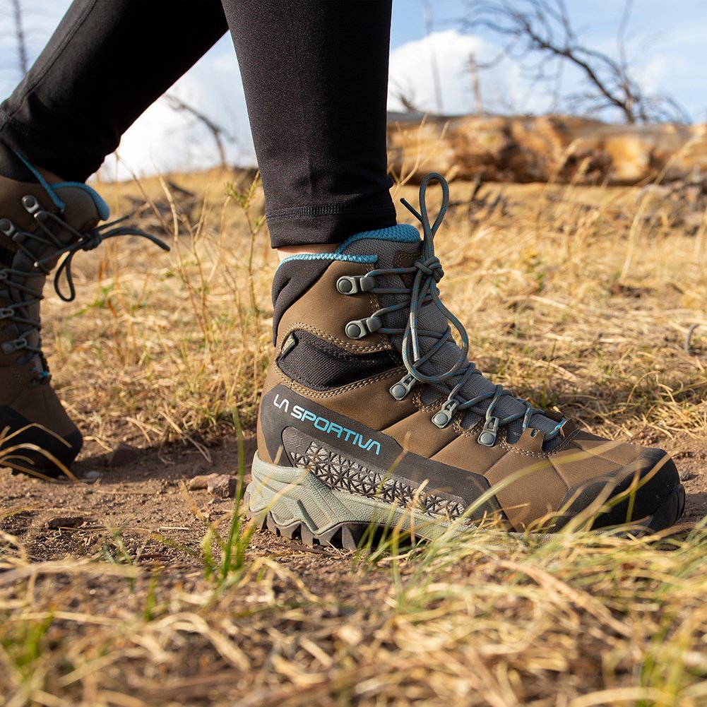 890-nucleo-high-ii-gtx-womens-2023–1.jpg