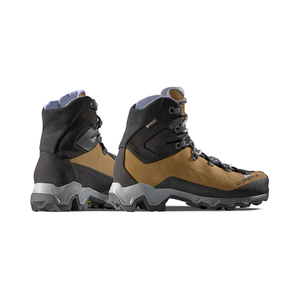 9183-aequilibrium-trek-gtx-womens-1.jpg