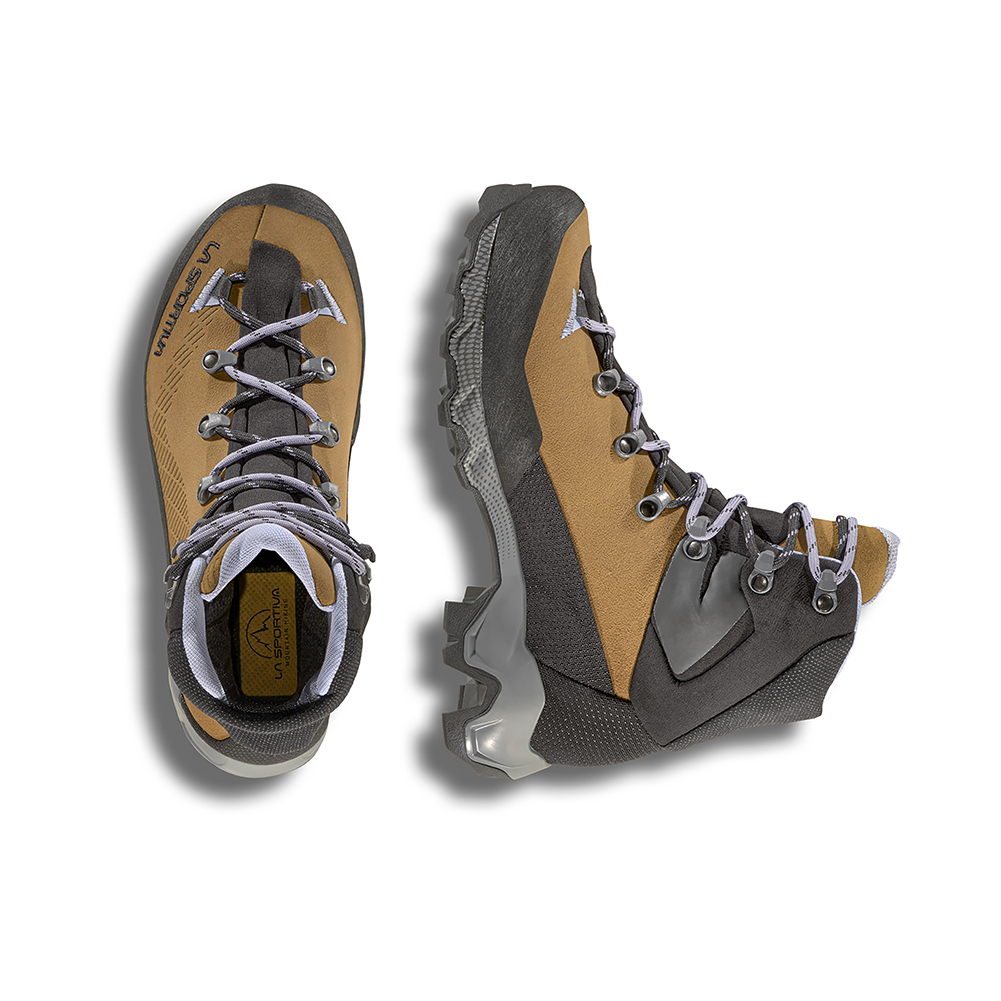 9183-aequilibrium-trek-gtx-womens-1.jpg